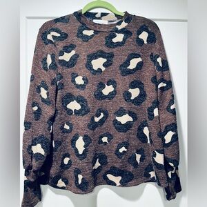 Leopard Print Sweater Large
